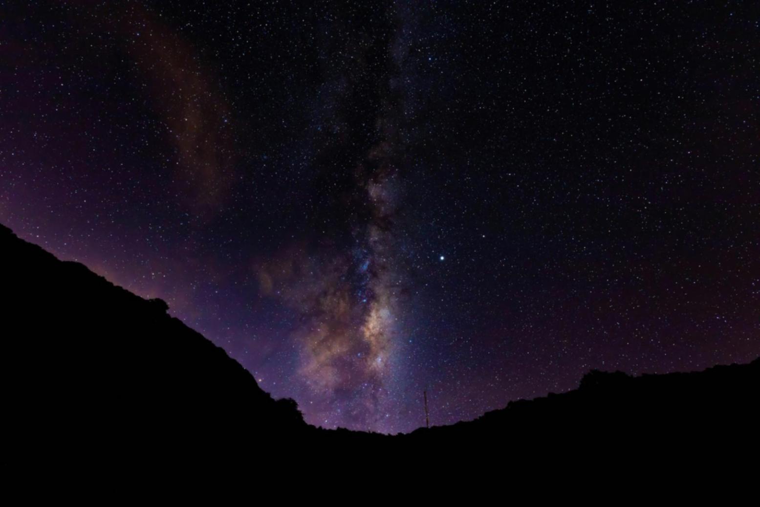 Uczestnicy warsztatów astrologicznych podczas sesji grupowej